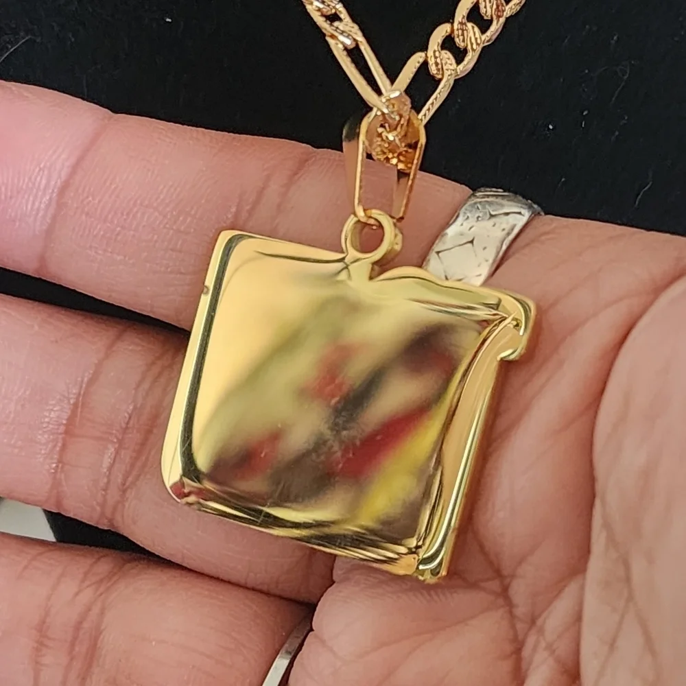 Gold Stainless Steel Figaro Chain Necklace with NY Giants Pendant